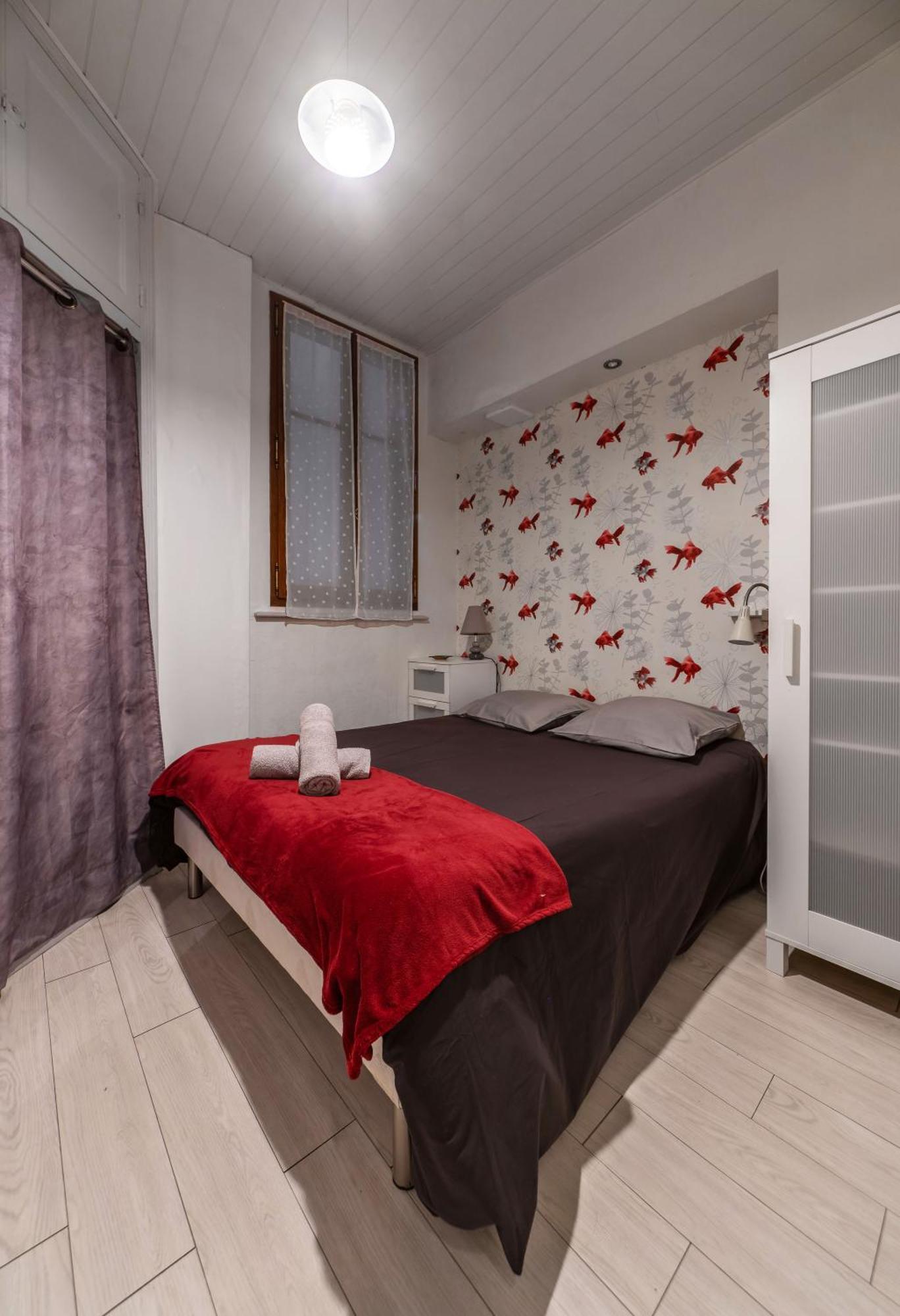 Le Lasteyras - Appartement Charmant En Centre Ville Vichy Bagian luar foto